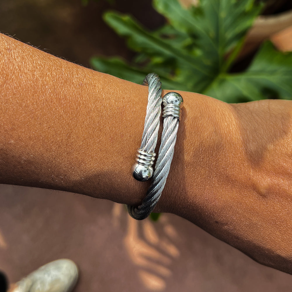 Ava Stainless Steel Bangle